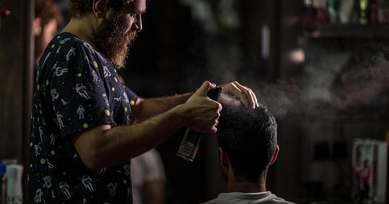 Fidélisez vos clientes grâce à une application pour salons de coiffure et esthétique